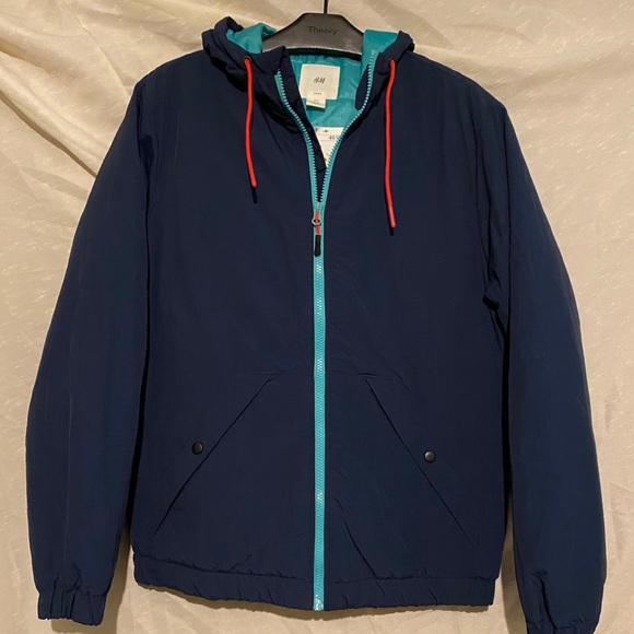 H&M “Padded Jacket” - Picture 2 of 5